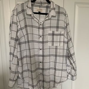 Universal Thread White Plaid Button Up